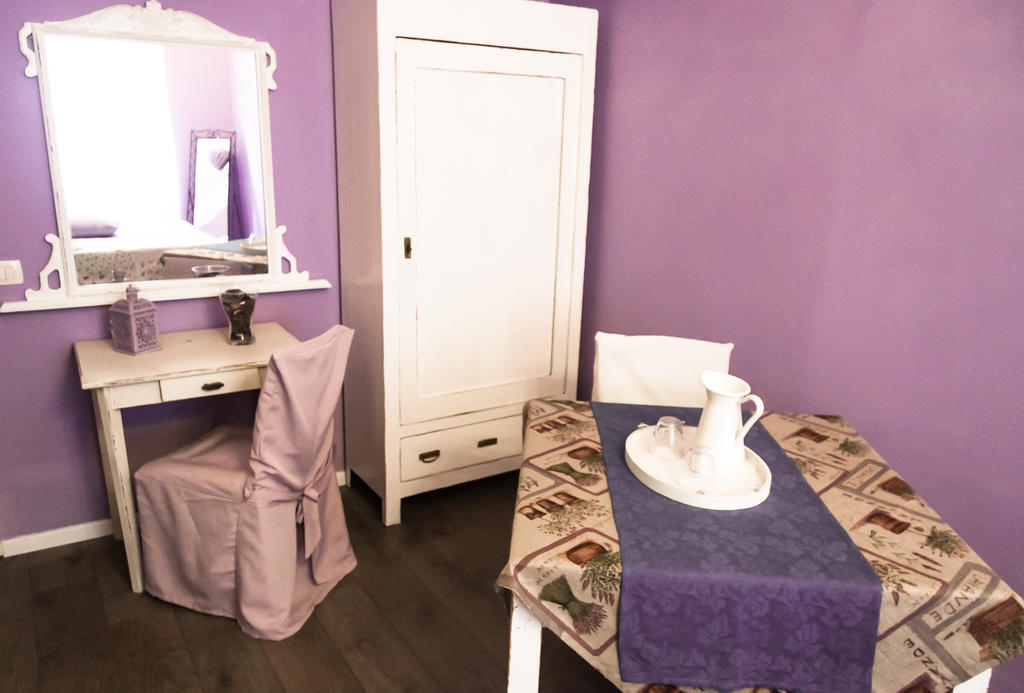 Bed and Breakfast Bric A Brac Florencja Pokój zdjęcie