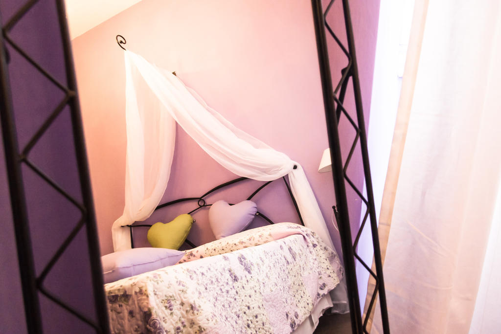 Bed and Breakfast Bric A Brac Florencja Pokój zdjęcie